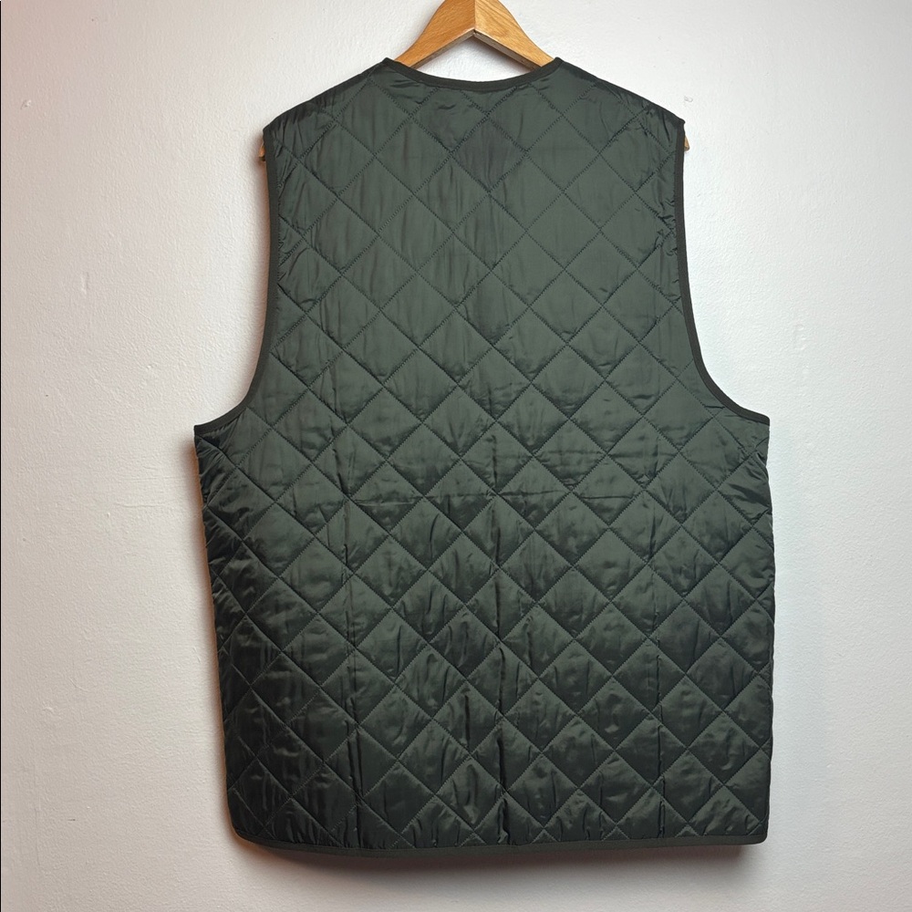 Barbour Men’s Size 44 Diamond Quilted Zip Up Dark Olive Green Vest Equestrian - Picture 2 of 8